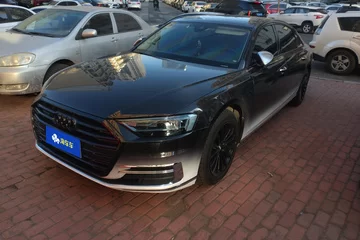 2018款 A8L 55 TFSI quattro 投放精英版
