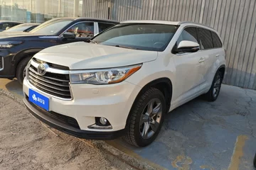 2017款 2.0T 手自一体 四驱 至尊版 7座