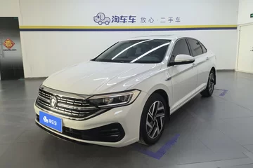 2023款 300TSI 双离合超越版