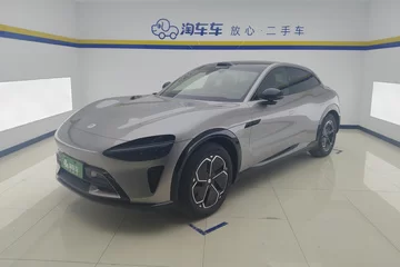 2025款 835km 后驱标准版