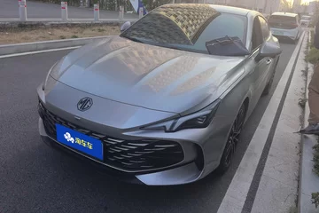 2023款 1.5T 双离合至美优雅版