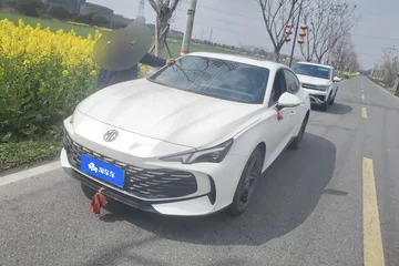 2023款 1.5T 双离合至美舒享版
